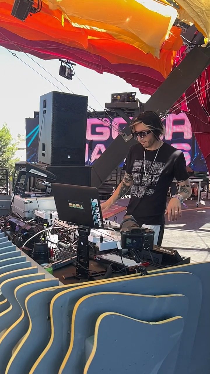 BIGGER THAN US live at COACHELLA 2025, Indio, CA, 2025-04-19, photo 4